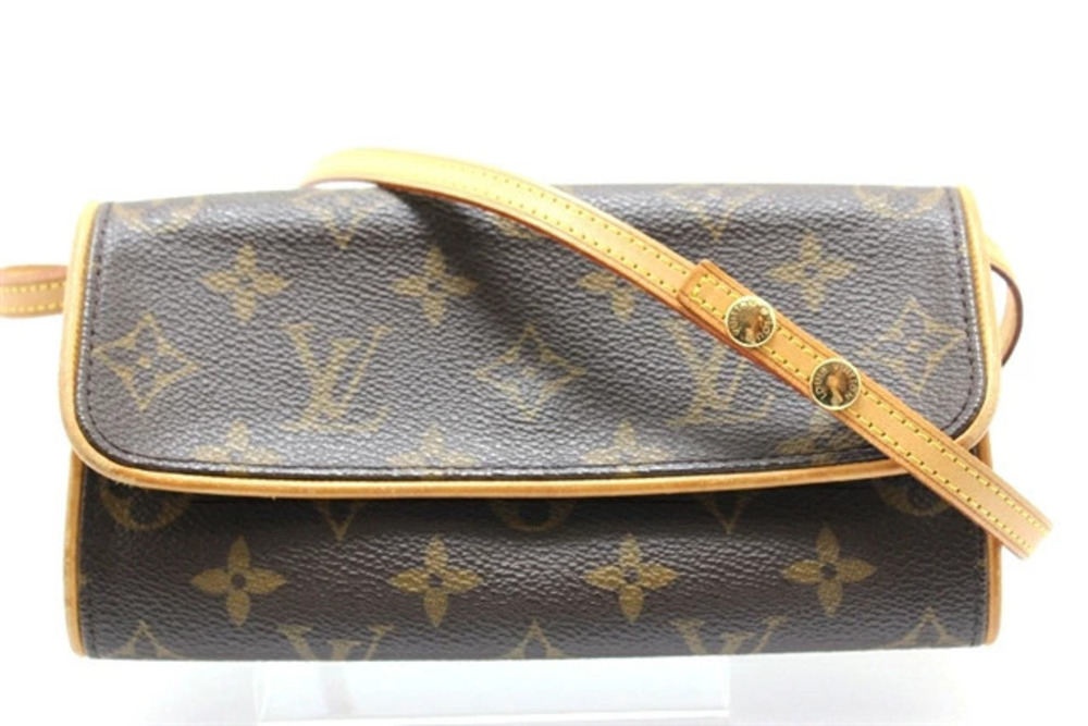 LOUIS VUITTON Pochette Twin Shoulder Bag Monogram